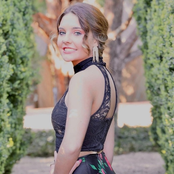 prom dress - Picture 4 of 5